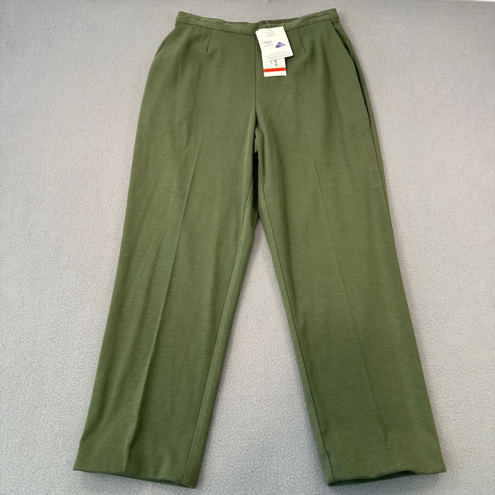 Alfred Dunner Manchester Olive Green Proportioned Short Pants Size 8 NWT USA